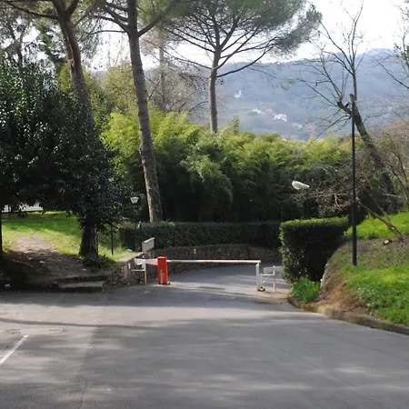 Appartamento Raggio Di Sole - Pool, Tennis, Parking, Sea View & Relax *